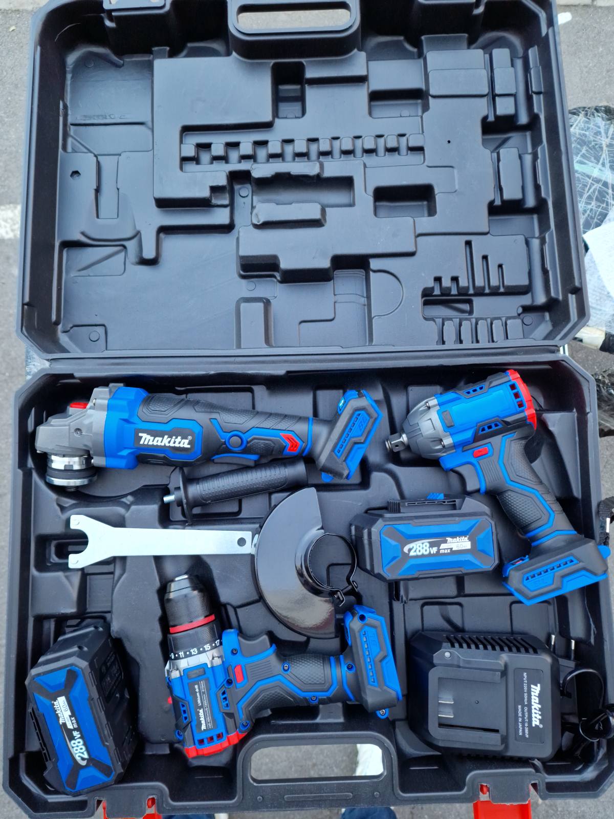 Makita AKU set Srafilica, Brusilica, Odvijac, SET 3u1