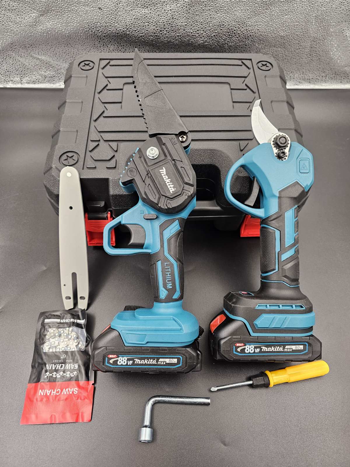 Makita aku set Testera i Makaze 88v dve baterije