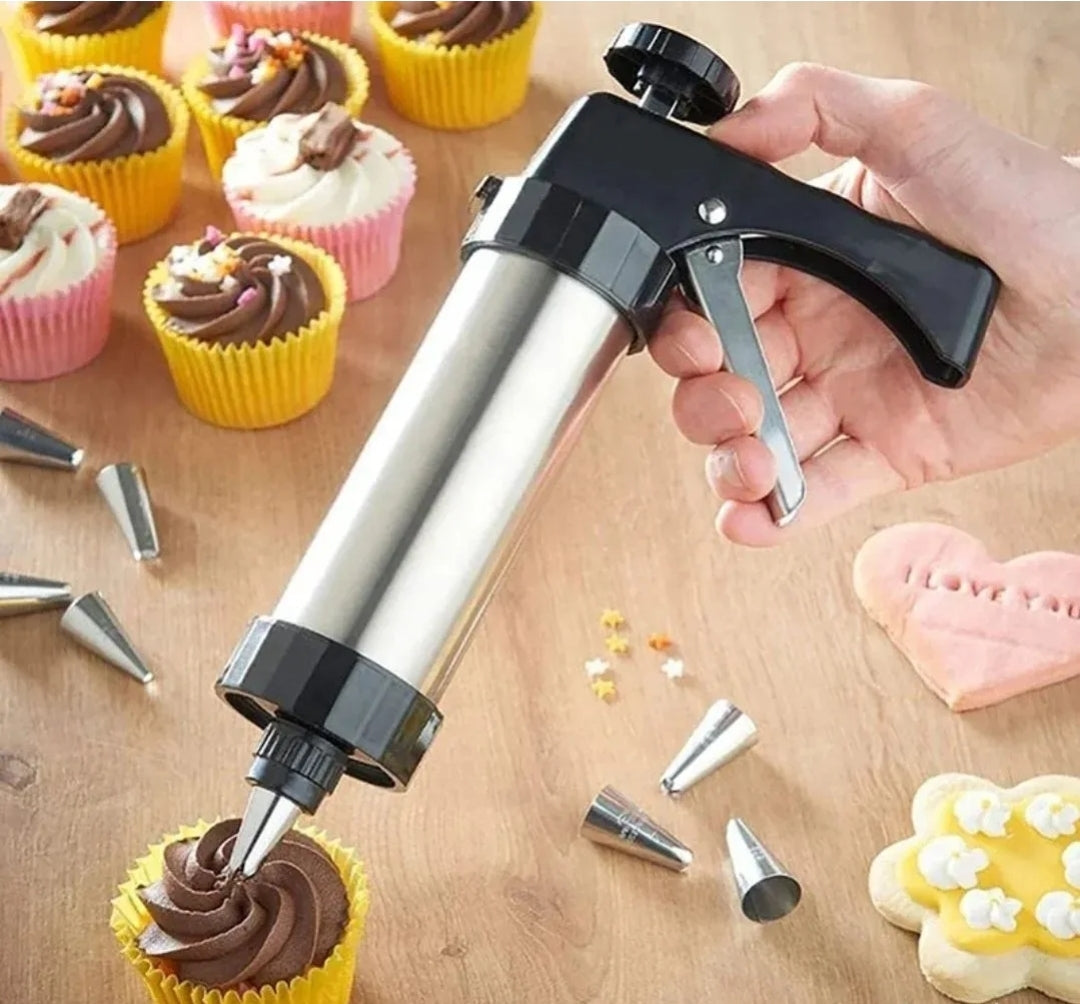 Pistolj set za kolace i ukrasavanje...