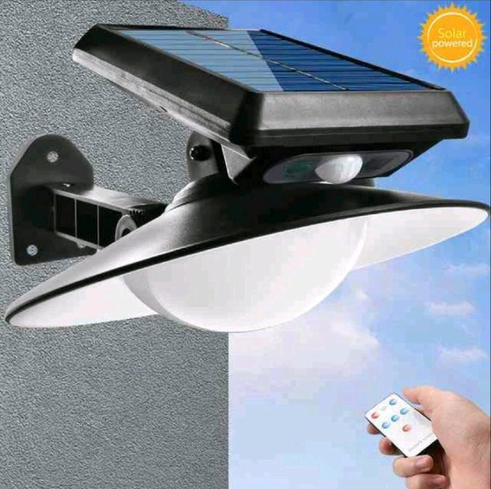 Lampa sijalica sa solarnim panelom KF-028...