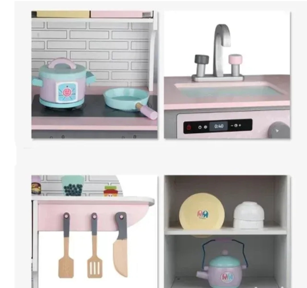 Decija kuhinja - velika drvena sa hladnjakom...