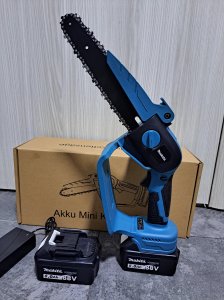 Makita aku testera Velika 88v dve baterije 30cm 8inca mac